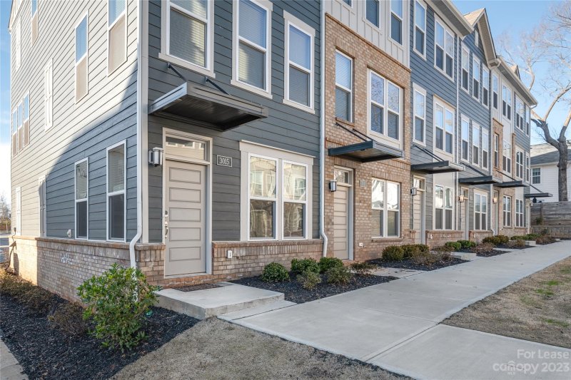 Property image 3 at 3015 Citizens Lane, Charlotte, NC 28205