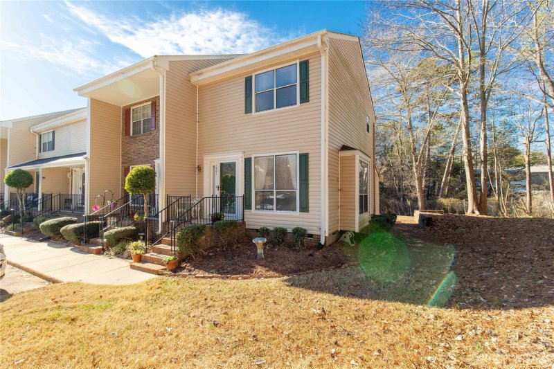 Property image 3 at 1901 Lancer Court, Gastonia, NC 28054
