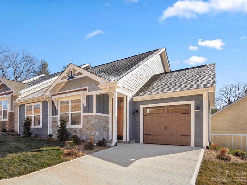 Property image 2 at 21 Heartleaf Circle, Arden, NC 28704