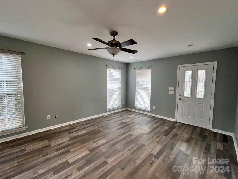 Property image 4 at 248 Commodore Loop, Mooresville, NC 28117