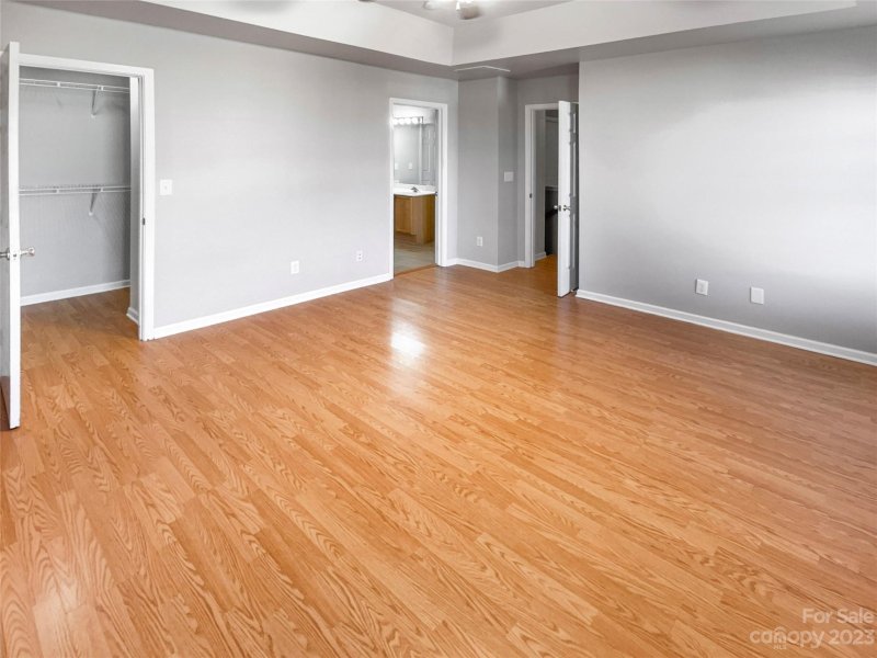 Property image 5 at 9637 Brookmere Lane, Charlotte, NC 28214