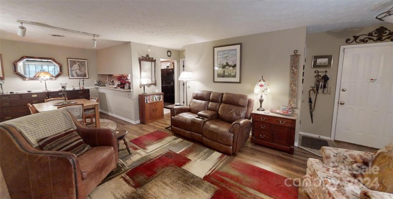 Property image 3 at 5 Ravencroft Lane, Asheville, NC 28803