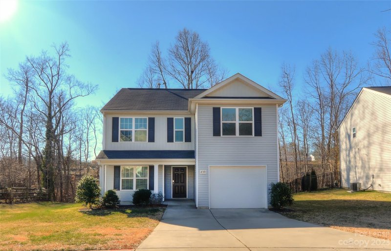 Property image 2 at 2010 Turtle Point Road, Charlotte, NC 28262