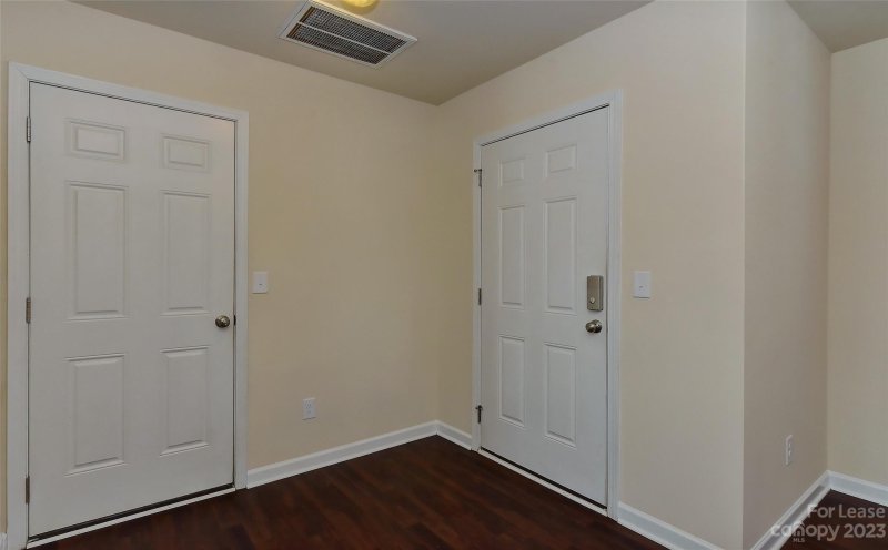 Property image 5 at 2010 Turtle Point Road, Charlotte, NC 28262