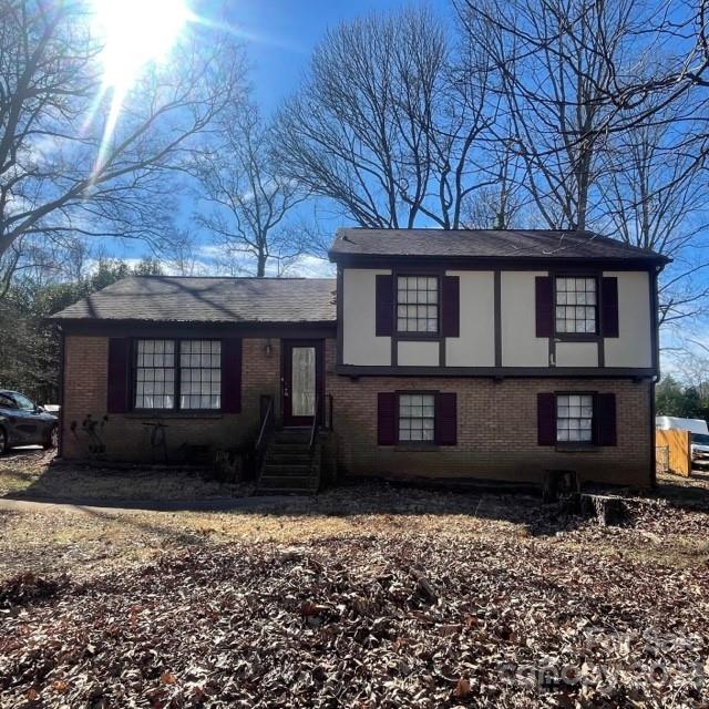 Property image 3 at 6206 Snowcrest Court, Charlotte, NC 28212