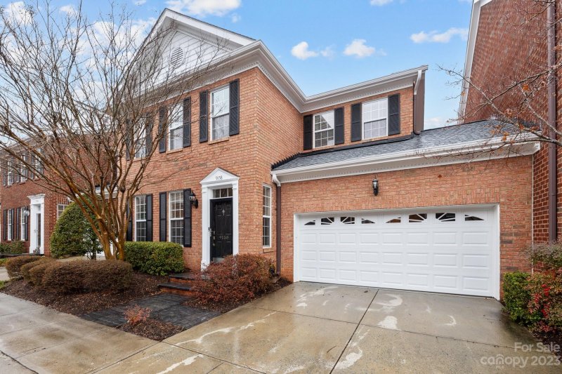 9158 Bonnie Briar Circle