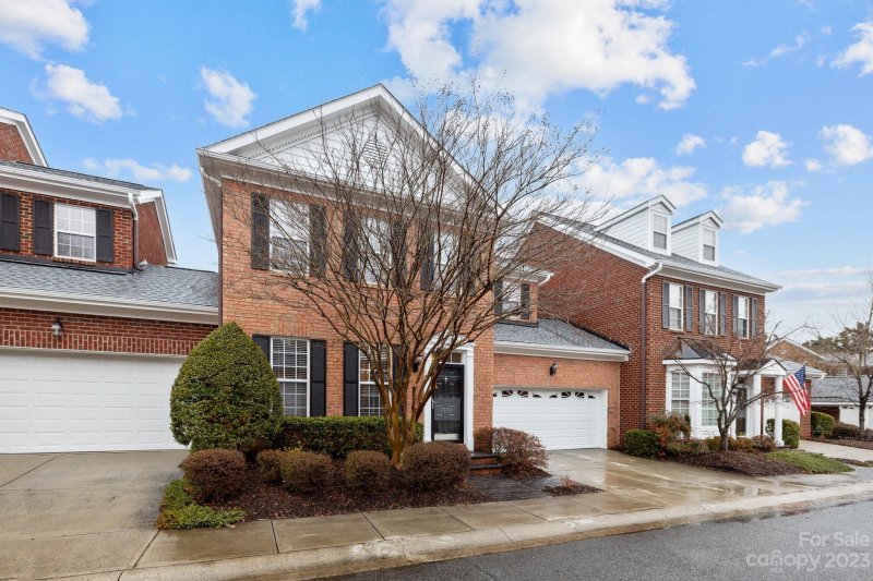 Property image 2 at 9158 Bonnie Briar Circle, Charlotte, NC 28277