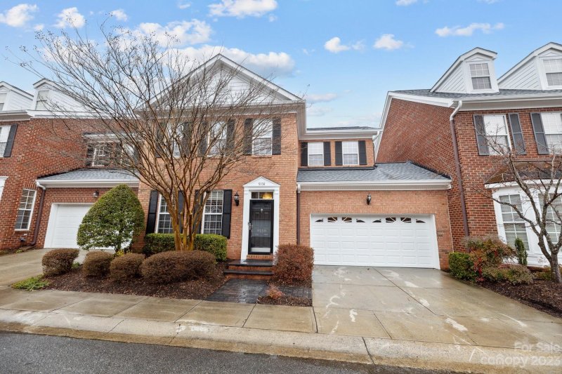 Property image 4 at 9158 Bonnie Briar Circle, Charlotte, NC 28277