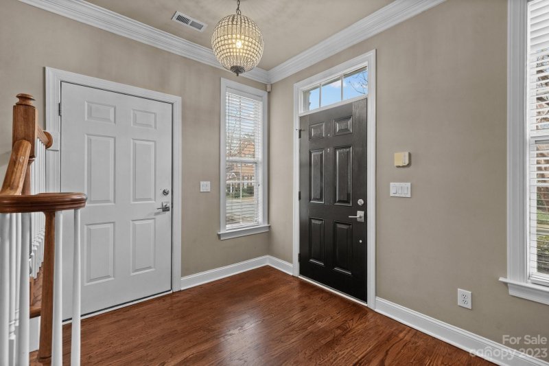 Property image 5 at 9158 Bonnie Briar Circle, Charlotte, NC 28277