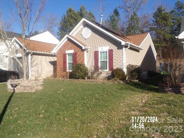 Property image 2 at 6712 Commack Drive, Charlotte, NC 28216