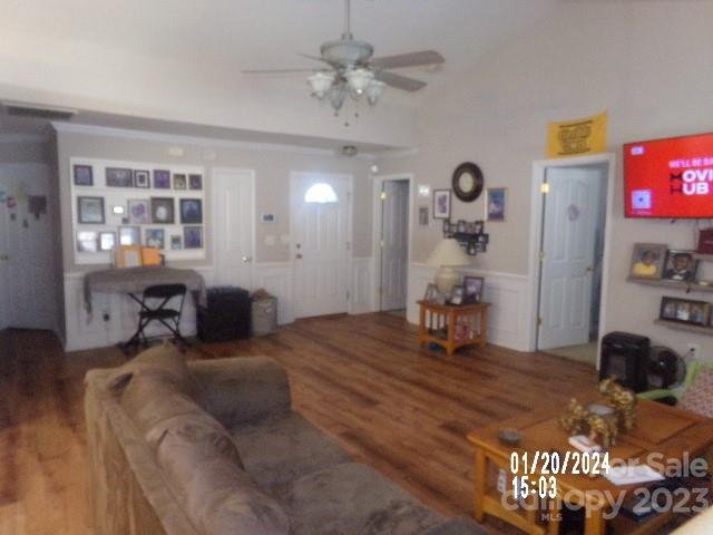 Property image 5 at 6712 Commack Drive, Charlotte, NC 28216