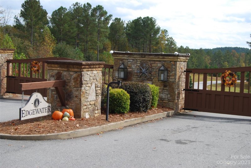 Property image 3 at 0000 Waters Edge Drive, Granite Falls, NC 28630