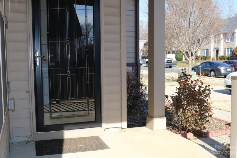 Property image 3 at 10618 Elm Bend Drive, Charlotte, NC 28273