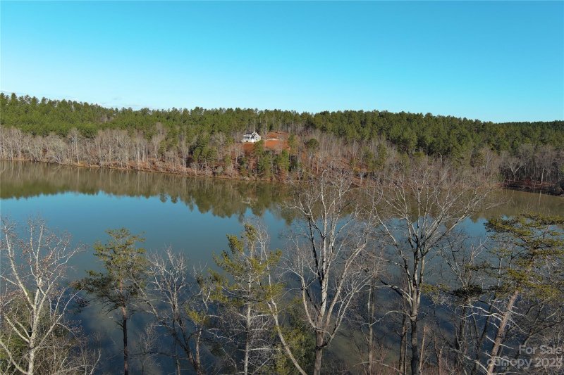 Property image 2 at 536 E Settings Boulevard, Valdese, NC 28690