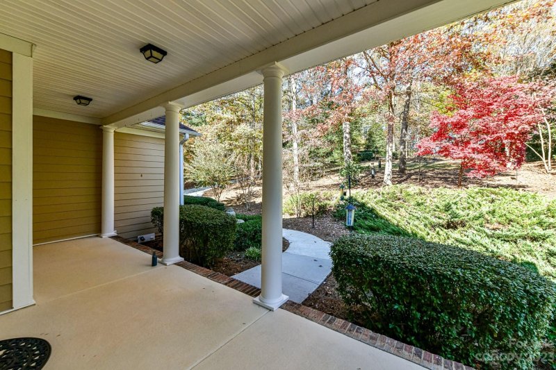 Property image 4 at 151 Maple View Drive, Troutman, NC 28166