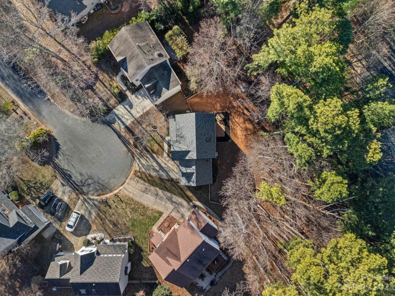 Property image 3 at 6204 Moss Bank Court, Charlotte, NC 28262