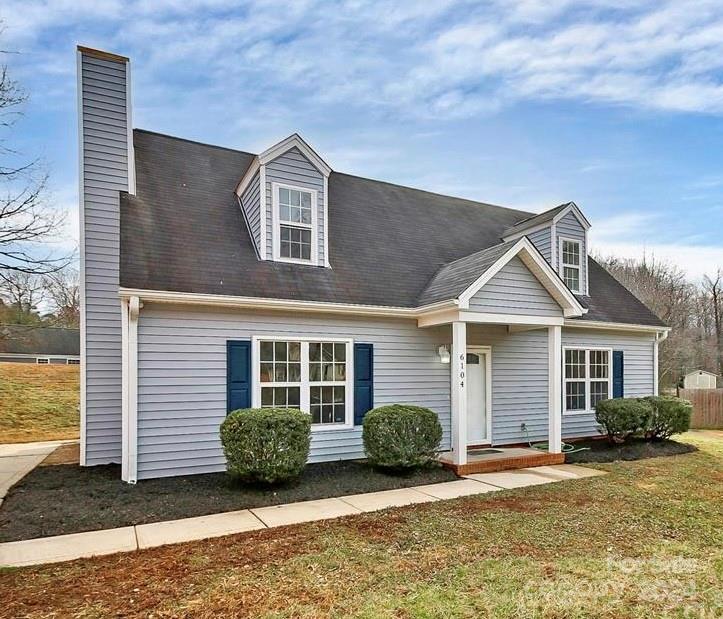 Property image 3 at 6104 Sunbridge Court, Charlotte, NC 28269