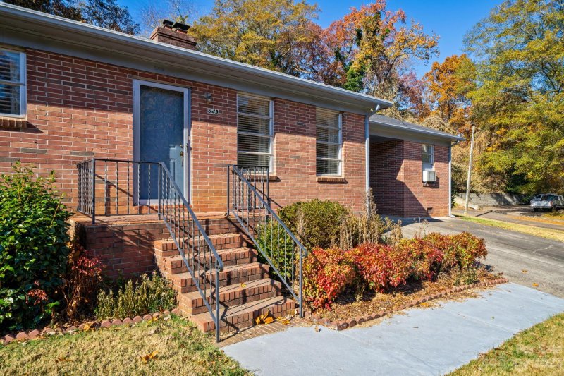 Property image 5 at 549 10th Street Place, Hickory, NC 28601