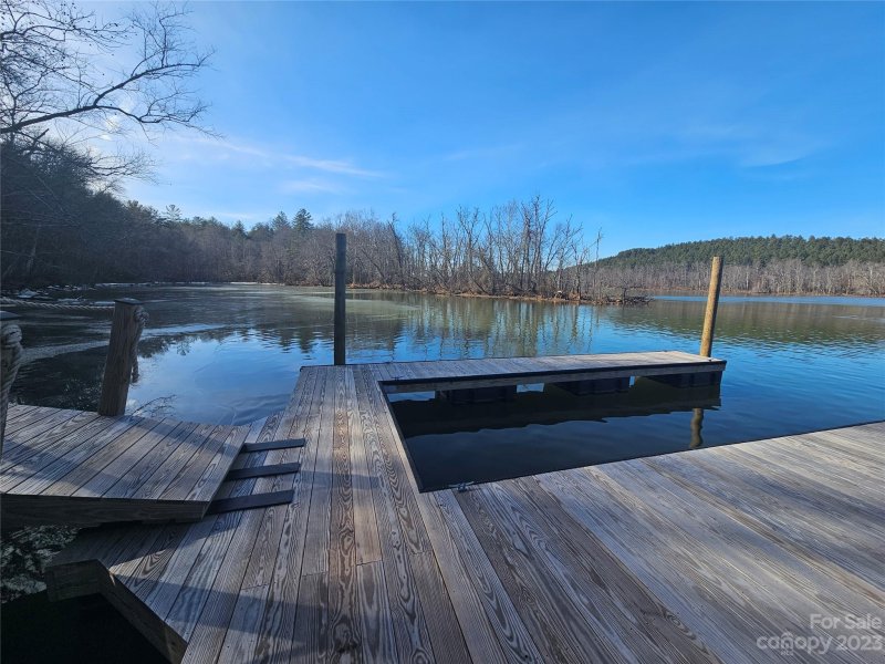 Property image 2 at 524 Settings Boulevard, Valdese, NC 28690