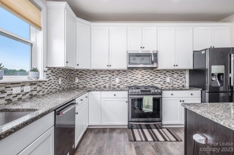 Property image 3 at 1907 Seegars Place, Charlotte, NC 28204