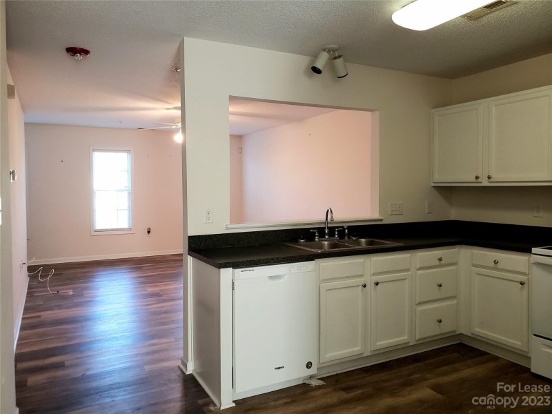 Property image 5 at 106 Locomotive Lane, Mooresville, NC 28115