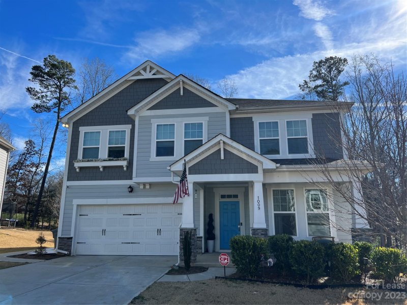 1009 Moonlight Mist Road