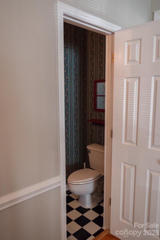 Property image 5 at 9217 Fairmead Drive, Charlotte, NC 28269