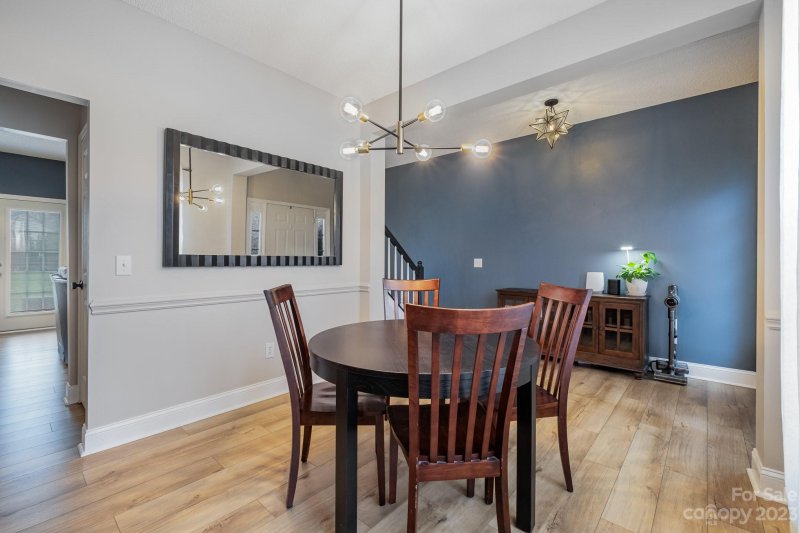 Property image 4 at 2018 Southwind Drive, Charlotte, NC 28216