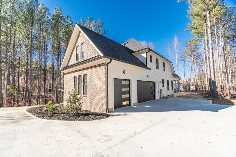 Property image 5 at 156 Crooked Branch Way, Troutman, NC 28166