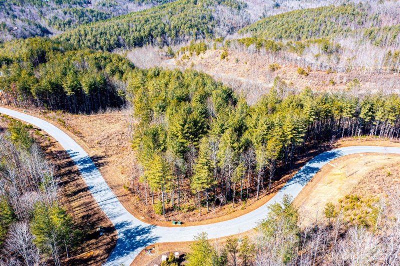 Property image 2 at 1214 Saylor Way, Nebo, NC 28761