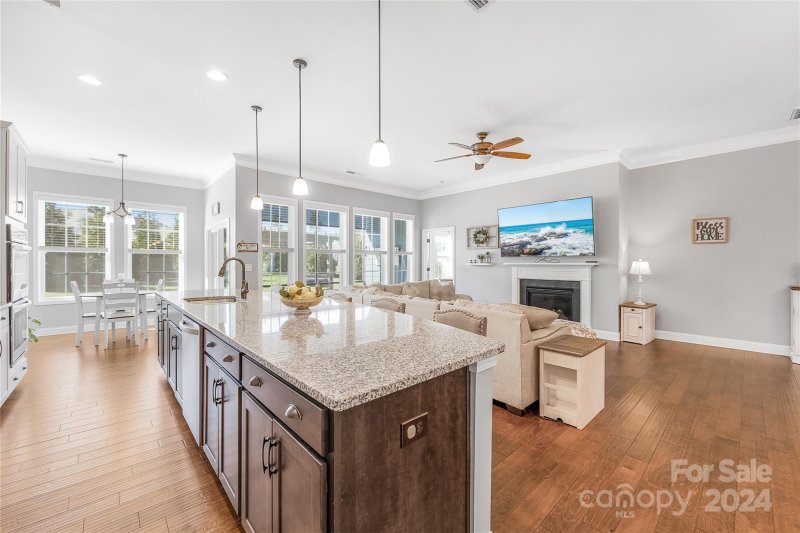 Property image 2 at 107 Rosebay Drive, Mooresville, NC 28117