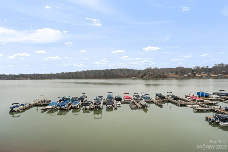 Property image 4 at 7324 Lakefront Drive, Charlotte, NC 28278