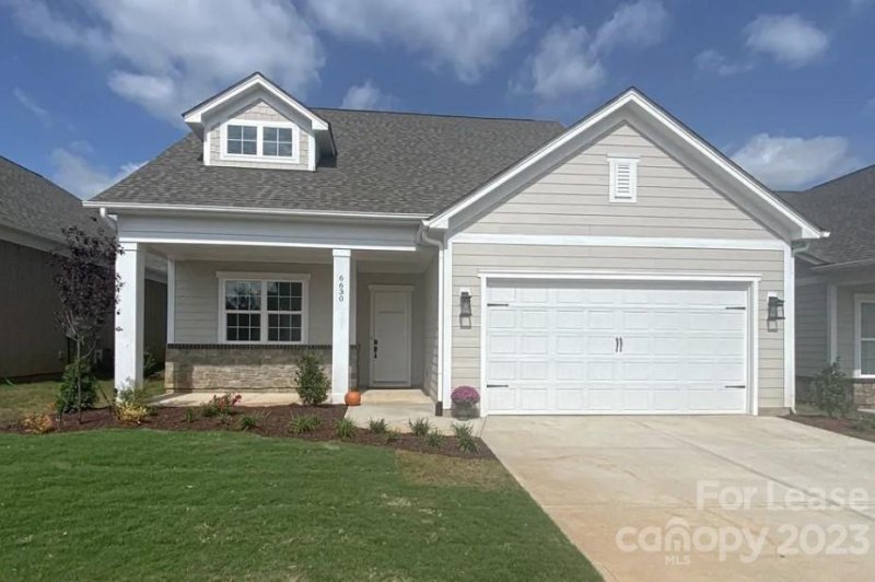 Property image 2 at 6630 Star Drive, Sherrills Ford, NC 28673