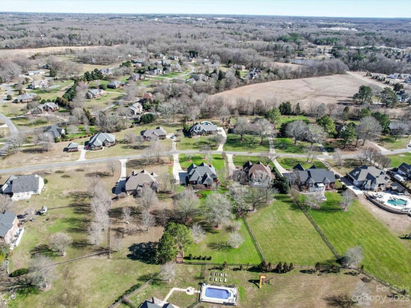 Property image 4 at 1028 Kite Court, Matthews, NC 28104