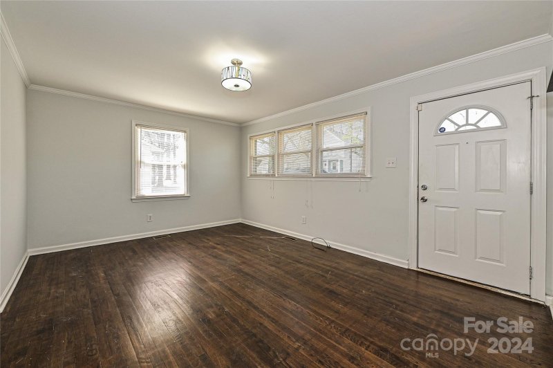 Property image 4 at 2039 Camp Greene Street, Charlotte, NC 28208