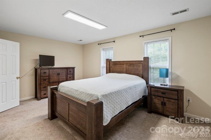 Property image 3 at 128 Locomotive Lane, Mooresville, NC 28115
