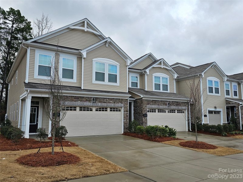 Property image 3 at 1320 Southern Sugar Drive, Charlotte, NC 28262