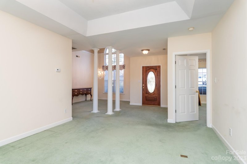 Property image 3 at 3131 9th Street Drive, Hickory, NC 28601