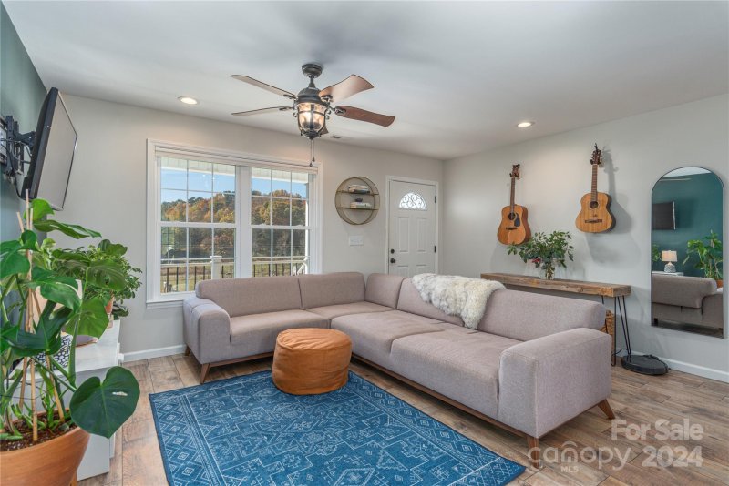 Property image 5 at 27 Pilgrims Path Lane, Alexander, NC 28701