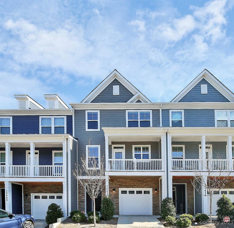 10436 Glenmere Creek Circle