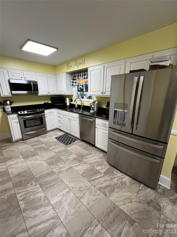 Property image 4 at 838 Deerfield Drive, Mount Holly, NC 28120