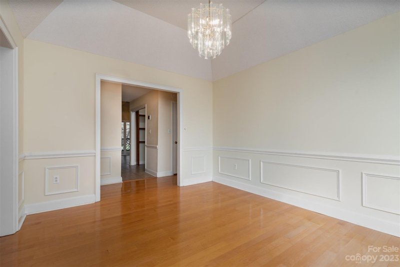 Property image 3 at 9304 Elverson Drive, Charlotte, NC 28277