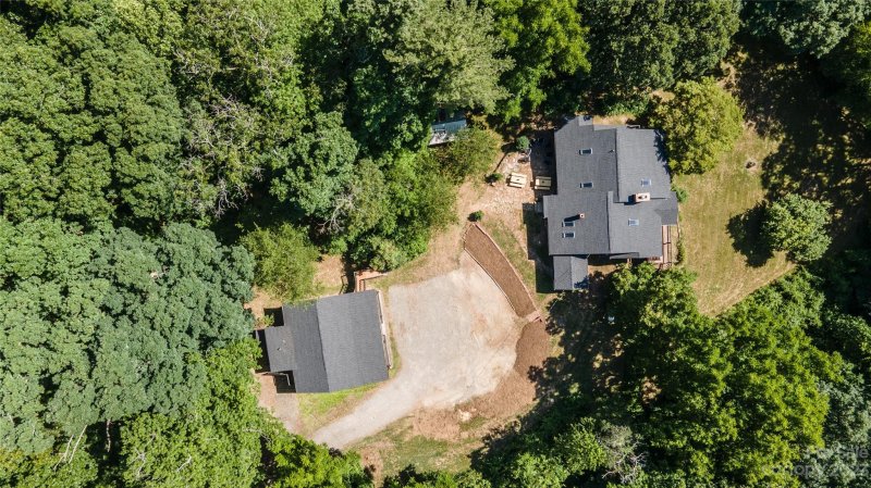 Property image 2 at 116 118 Naples Road, Asheville, NC 28804