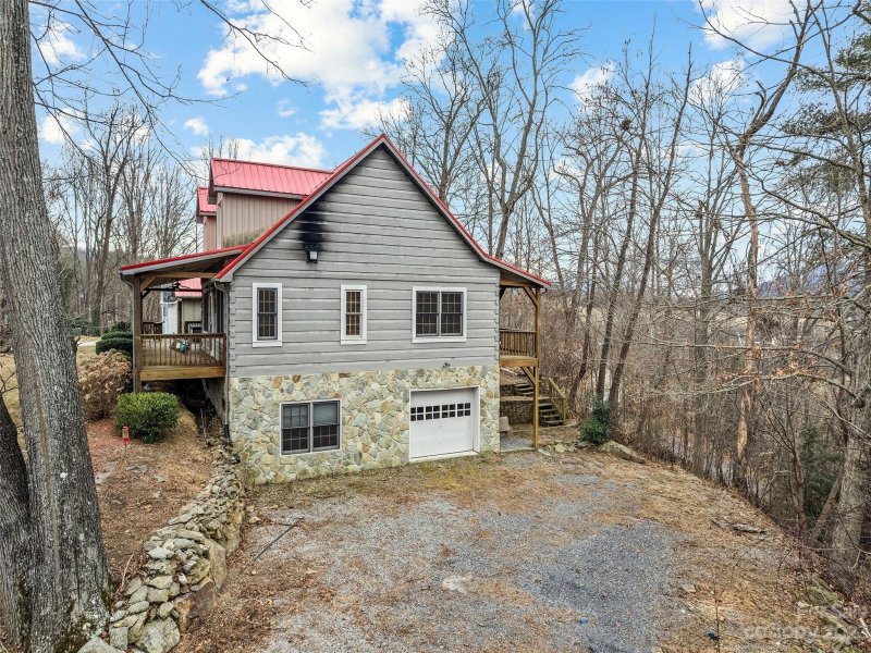 Property image 5 at 255 Loop Road, Clyde, NC 28721