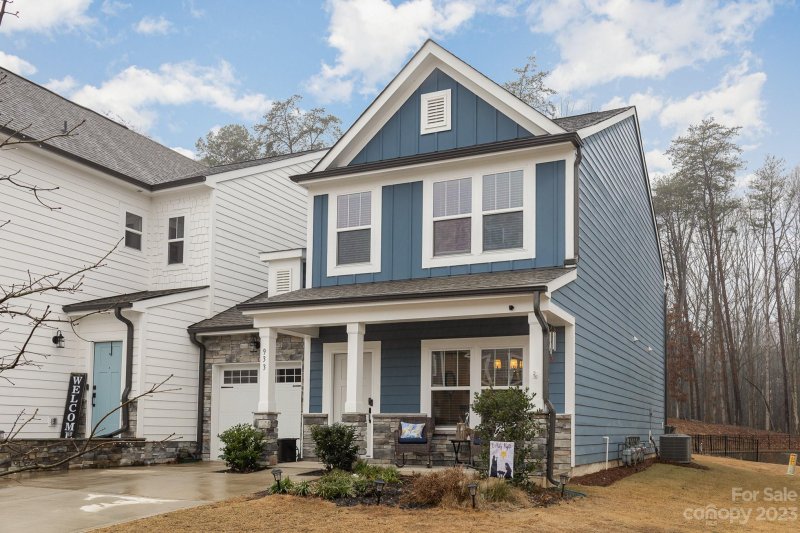 Property image 2 at 933 Canopy Falls Lane, York, SC 29745