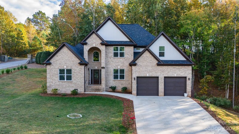 Property image 2 at 180 Winwood Circle, Granite Falls, NC 28630