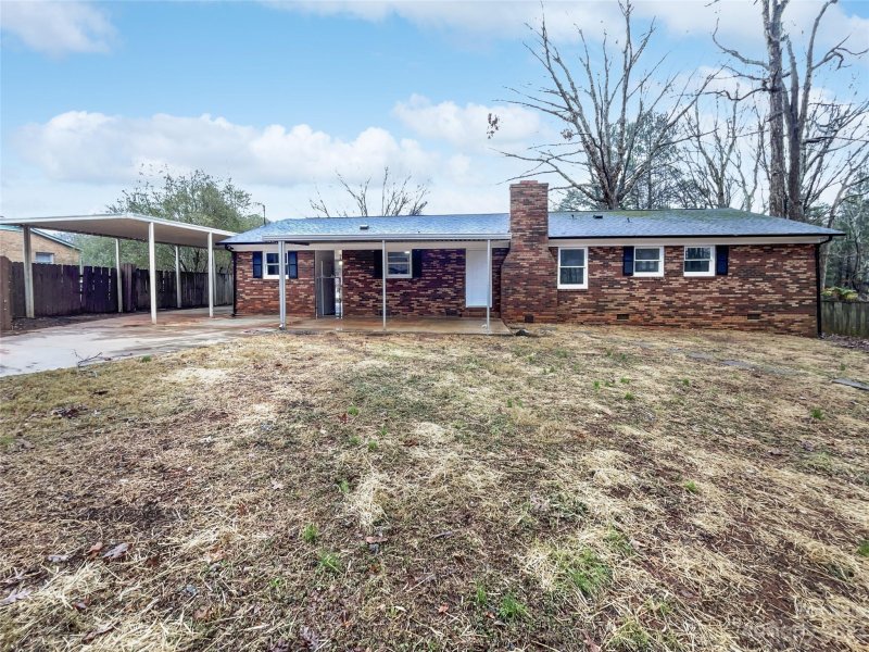 Property image 5 at 140 Greendale Drive, Mount Holly, NC 28120