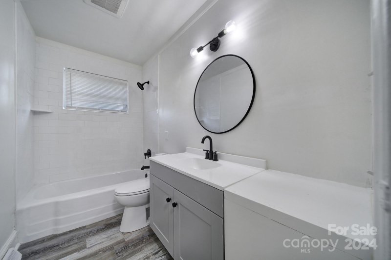 Property image 2 at 1838 Eastway Drive, Charlotte, NC 28205