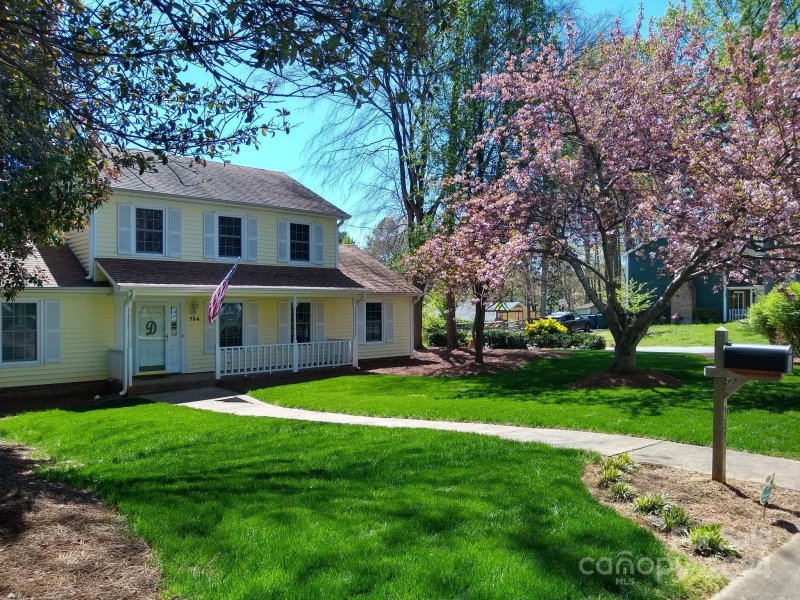 734 Mattingwood Drive