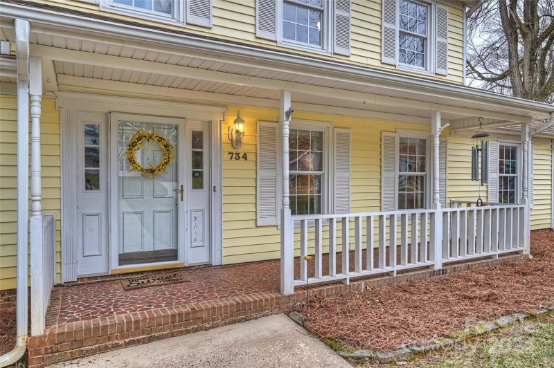 Property image 4 at 734 Mattingwood Drive, Charlotte, NC 28270